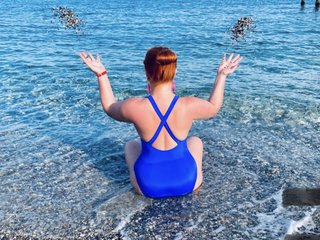 I'm A Camwhoring Easy Woman, I Am A Redhead