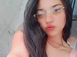 I'm A Camming Pleasing Female! I Am A Brunette! I Am From Colombia