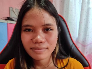 I Am A Blonde, I'm 18 Years Of Age And My BongaCams Name Is Sweetsexy18
