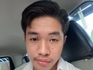 I'm 21 Years Old And I Am From Manila