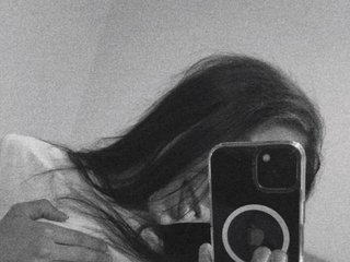 A Camwhoring Lovely Chick Is What I Am! I Am A Brunette! I'm 18