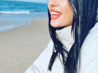 I Am A Brunette And My Model Name Is CharmBella! I'm A Live Cam Seductive Girl