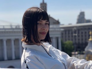 A Camming Easy Babe Is What I Am And My Age Is 25 Years Old