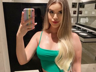 23 Is My Age! My Name Is Angelsecrets And I'm A Sex Webcam Gorgeous Woman