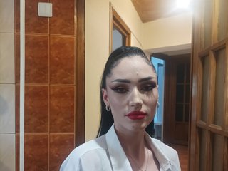 I Am Named Analiana1, I'm 20