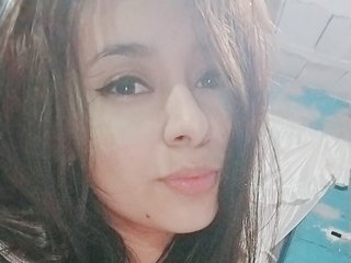 At BongaCams People Call Me Nicky-sweett! I'm A Live Cam Delectable Girl! My Age Is 19 Years Old