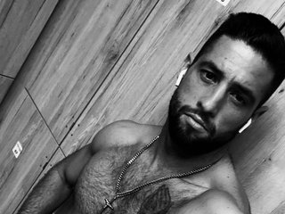 33 Is My Age And At BongaCams People Call Me ToyboyBrad! I Am A Brunette