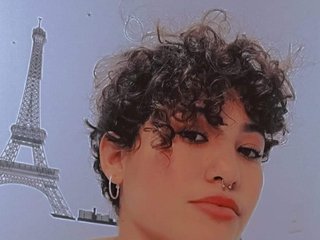 My Age Is 21 Yrs Old! A Sex Webcam Suave Gal Is What I Am And My BongaCams Model Name Is Kattys-1