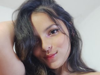 A Live Chat Cute Babe Is What I Am, I'm 21 Years Old