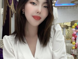 A Sex Cam Lovable Female Is What I Am! My Model Name Is DzhuZong
