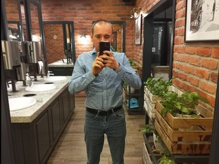 I Am Named Alex74274! I Am A Brunette
