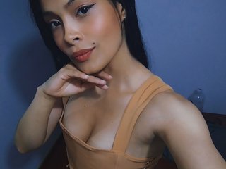 I'm 24, A Sex Cam Lovely Chick Is What I Am