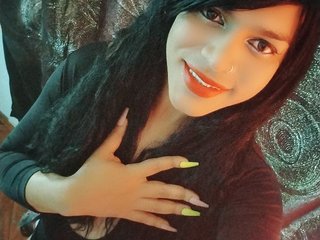 I'm A Live Chat Luscious Tranny, I'm 26 Years Old