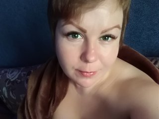 A Live Chat Dreamy Sweet Thing Is What I Am, I Am A Blonde