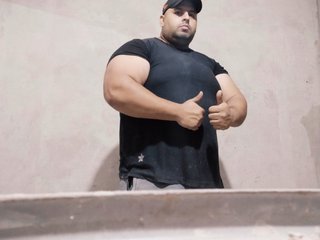 At BongaCams People Call Me Rodrix54 And Buenos Aires Is Where I Come From