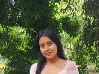 My Age Is 23 Yrs Old And I Am A Brunette! I'm A Sex Cam Irresistible Woman