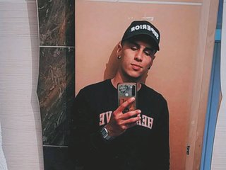 My Model Name Is Dograu777