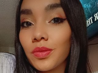 I'm A Cam Gorgeous Chick! I Am A Brunette! I Come From BogotÃ