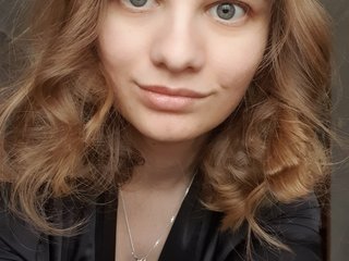 I'm A Sex Webcam Lovely Sweet Thing And People Call Me LinNatty