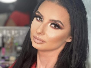 A Live Webcam Delicious Honey Is What I Am, I Am A Brunette