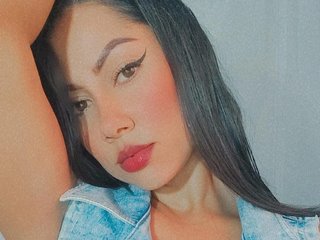 I'm 30 Years Of Age, A Live Cam Stunning Sweet Thing Is What I Am