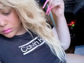 My Age Is 27 Yrs Old, I'm A Sex Chat Delightful Transvestite