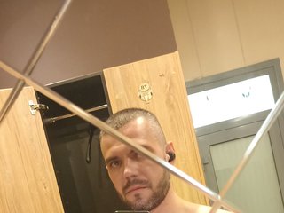 My Age Is 30 Yrs Old! At BongaCams I'm Named Edgar-King