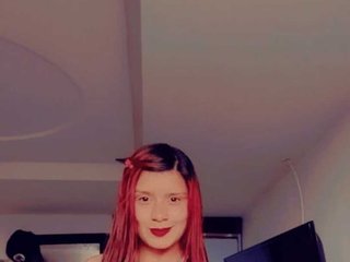 I Am A Redhead And A Camwhoring Hot Female Is What I Am, My Age Is 23 Years Old