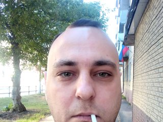 I'm 37, My Name Is Aleks3155