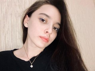 I'm 18, My Name Is JaneForter! Bucharest Is Where I Live