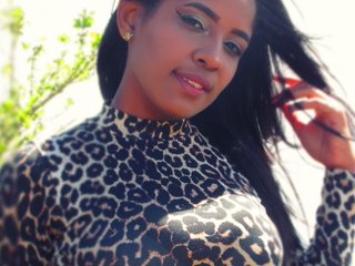 A Live Webcam Luscious Chick Is What I Am! My Model Name Is VeronicaHot-1! I Am From Venezuela