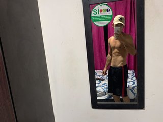 My BongaCams Model Name Is Thebatmancock And My Age Is 22 Yrs Old