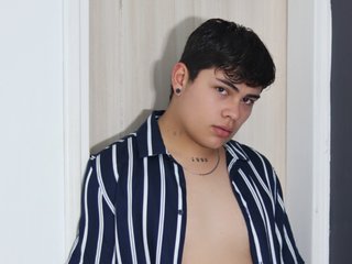 I Am A Brunette! My Model Name Is Jacoobvm