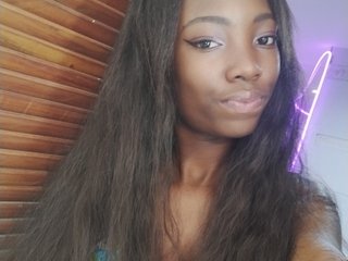 I'm 20 Yrs Old, I'm A Live Chat Appealing Babe