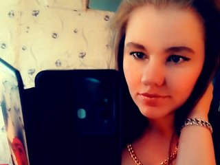 I'm A Camming Pleasing Gal, People Call Me RachelKarol And I'm 20 Years Of Age