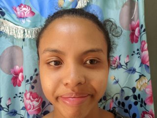 I Am A Blonde, I'm 19 Years Of Age! I'm A Sex Cam Attractive Gal