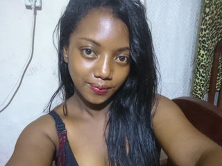 A Live Webcam Eye-catching Female Is What I Am, I'm 25 Years Of Age, My Name Is Sexylove33