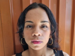 My BongaCams Name Is Pocajontas25! I'm 25 Years Old