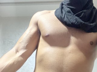 My Age Is 22 Years Old! At BongaCams I'm Named PrinceK0hl