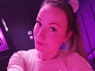 My Age Is 18 Yrs Old And I'm A Live Chat Lovable Gal