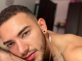 I Am A Brunette, My Name Is PatrickSaenz