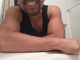 I'm 33 Years Of Age And My Model Name Is Toneyrules