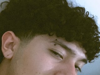 My BongaCams Model Name Is WilliamDixon, Latinoamericano Is Where I Live