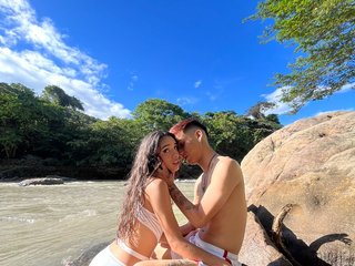 We Are Named Legends-Of-Sex And We Are A Sex Chat Seductive Group! We Are 18 Yrs Old