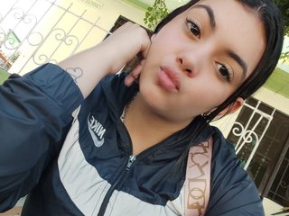 I Am A Brunette, I'm A Sex Webcam Horny Woman
