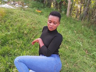 I'm 25 Years Old, A Live Chat Good-looking Sweet Thing Is What I Am! I Am From Ukunda