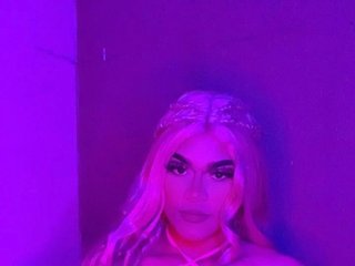I Am A Brunette And I'm A Camming Lovely Tranny