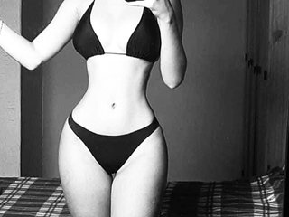 At BongaCams People Call Me Cannelah And I'm 22 Yrs Old