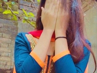 I Live In Punjab And I Am A Brunette, I'm 30 Years Of Age