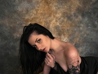I'm 21 Yrs Old, I Am A Brunette And People Call Me LilyIssa